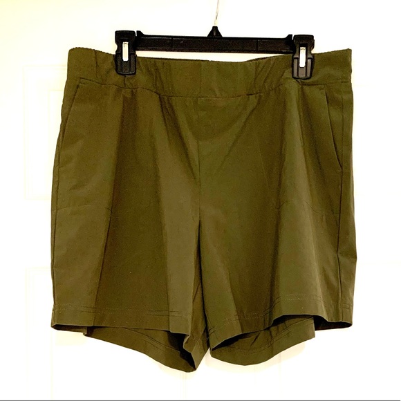 😎 J JILL 😎 On-the-Go SHORTS - Picture 1 of 11